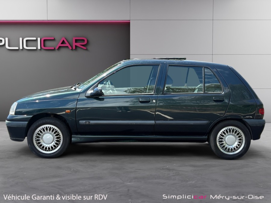 RENAULT d'occasion CLIO I BACCARA 1.8 de 1996 Méry Sur Oise (95)﻿