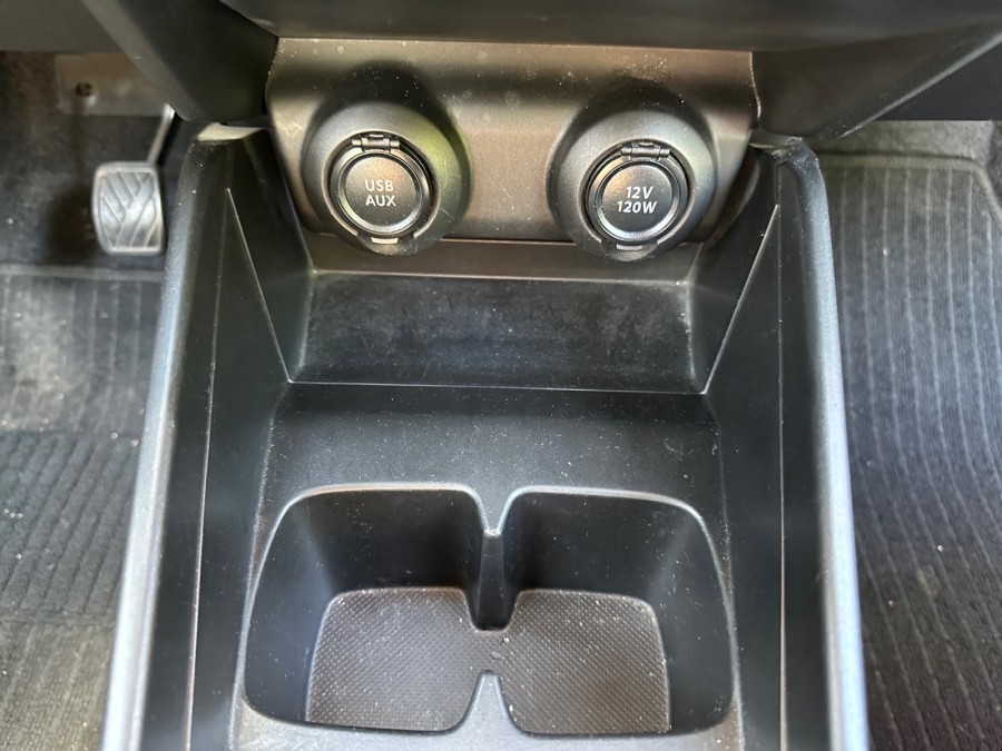 SUZUKI d'occasion SWIFT V 1.2 DUALJET HYBRID PACK de 2023 Salon de