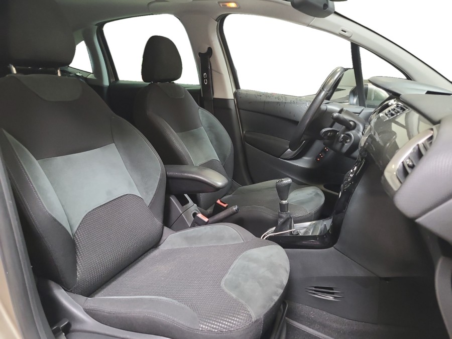CITROEN d'occasion C3 II 1.6 VTI 120 EXCLUSIVE de 2010 Bretigny Sur
