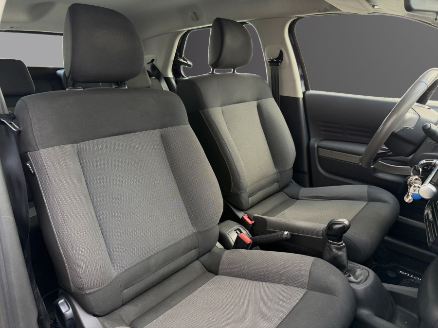 CITROEN d'occasion C4 CACTUS 1.6 BLUE HDI 100 de 2018 Nîmes (30)﻿