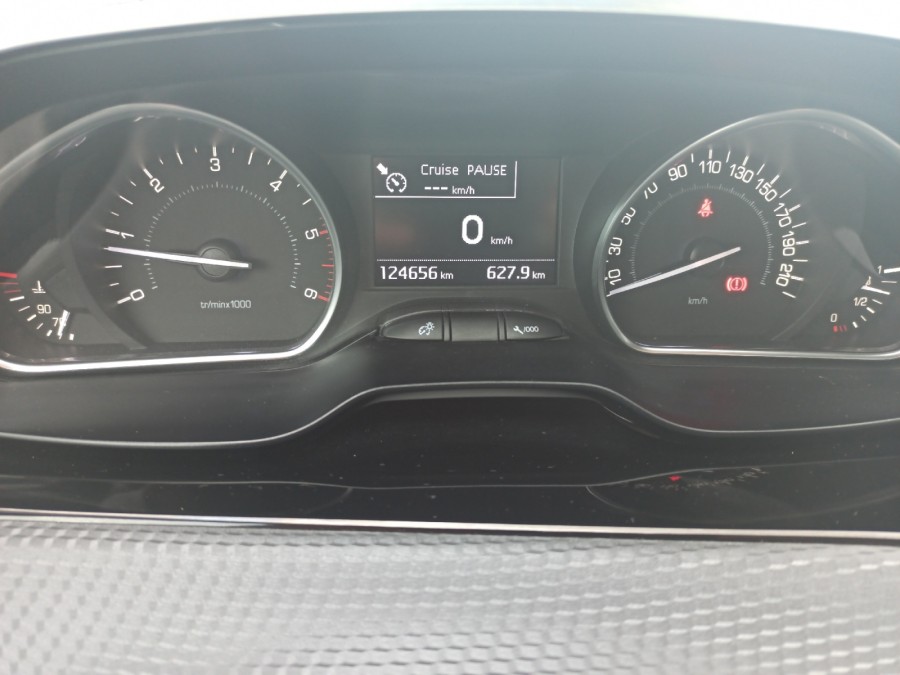 PEUGEOT d'occasion 208 I AFFAIRE 1.6 BLUE HDI 100 PREMIUM PACK de