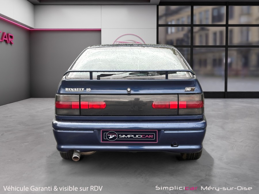 RENAULT d'occasion 19 II 16S 1.8 de 1993 Méry Sur Oise (95)﻿