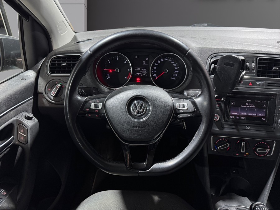 VOLKSWAGEN d'occasion POLO V 1.4 TDI 75 BLUEMOTION de 2014 Meximeux