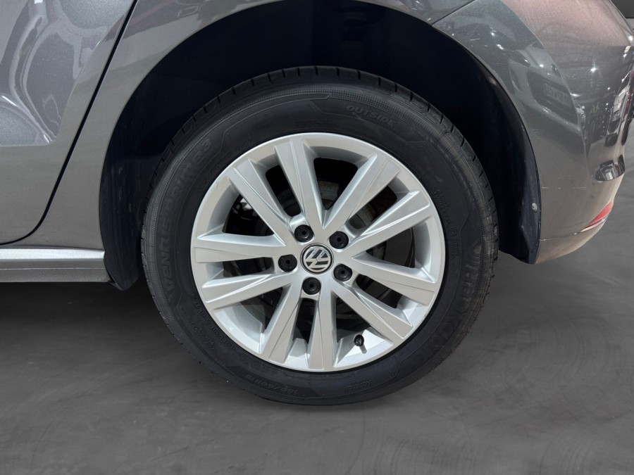 VOLKSWAGEN d'occasion POLO V 1.4 TDI 75 BLUEMOTION de 2014 Meximeux