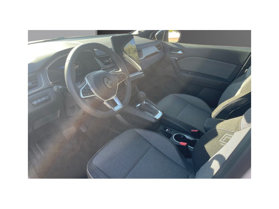 RENAULT d'occasion CAPTUR 1.6 E-TECH 145 EVOLUTION de 2025 Royan (17)﻿
