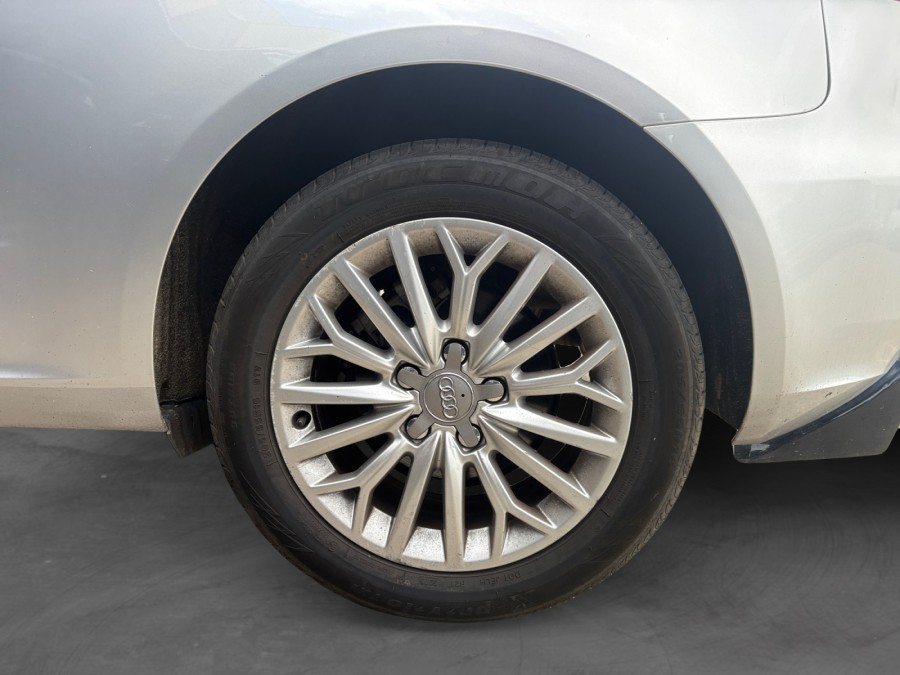 AUDI d'occasion A3 1.6 TDI 105 BUSINESS LINE de 2013 Méry Sur Oise