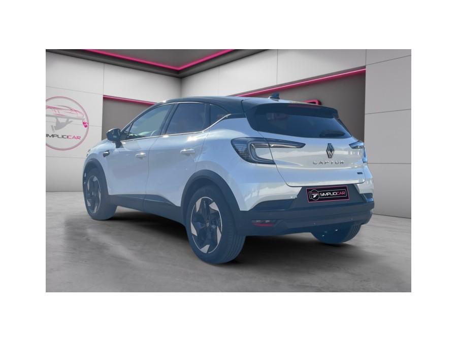 RENAULT d'occasion CAPTUR 1.6 E-TECH 145 EVOLUTION de 2025 Royan (17)﻿