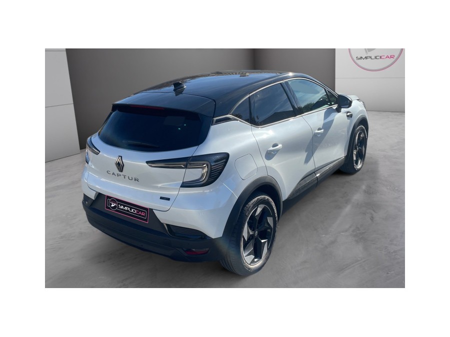 RENAULT d'occasion CAPTUR 1.6 E-TECH 145 EVOLUTION de 2025 Royan (17)﻿