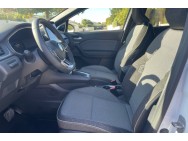 RENAULT d'occasion CAPTUR 1.6 E-TECH 145 EVOLUTION de 2025 Royan (17)﻿