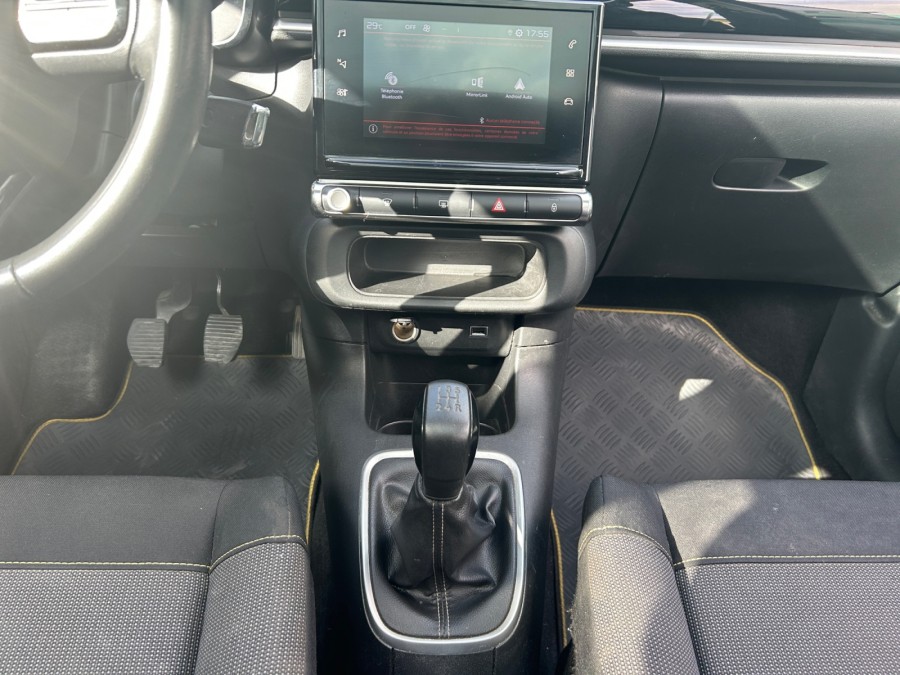 CITROEN d'occasion C3 III 1.2 PURE TECH 82 GRAPHIC de 2019 Nord Isère