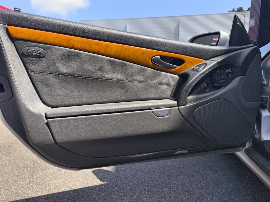 MERCEDES d'occasion SL SL 350 ROADSTER de 2004 Les Sables d'Olonne