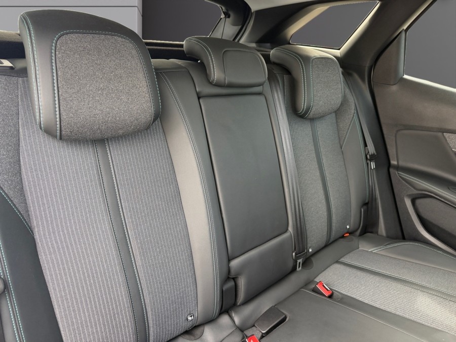 PEUGEOT d'occasion 3008 II SUV 1.5 HDI 130CH ALLURE PACK de 2021