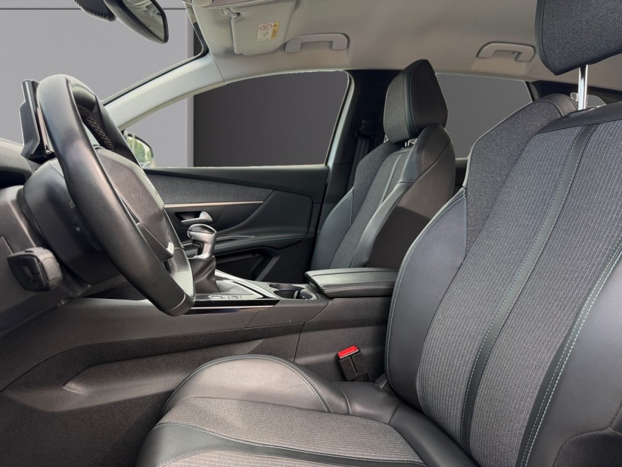 PEUGEOT d'occasion 3008 II SUV 1.5 HDI 130CH ALLURE PACK de 2021