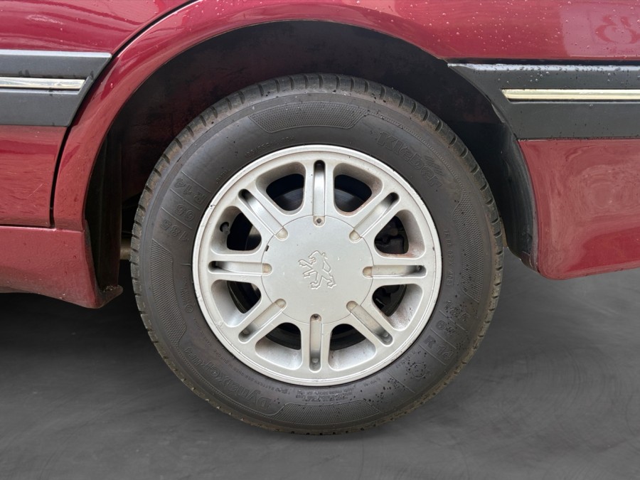 PEUGEOT d'occasion 405 II SRI AUTOMATIQUE de 1994 Méry Sur Oise (95)﻿