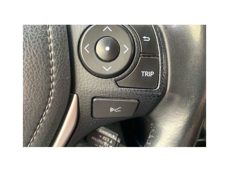 TOYOTA d'occasion RAV4 HYBRIDE 2WD DESIGN BUSINESS de 2017 Montreuil