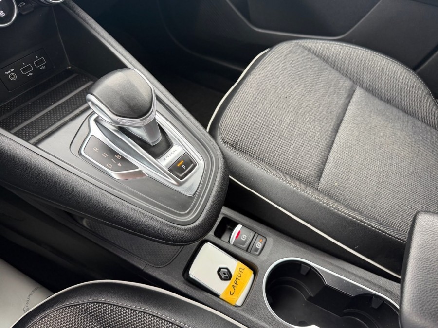 RENAULT d'occasion CAPTUR II 1.6 E-TECH PLUG-IN 160 INTENS de 2020 St