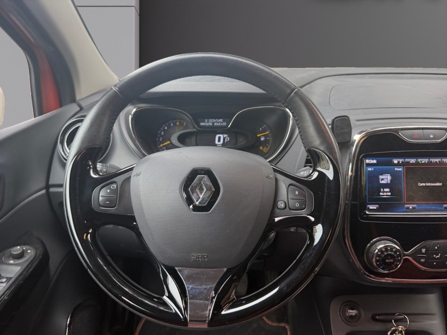 RENAULT d'occasion CAPTUR 1.2 TCE 120 COOL GREY EDC de 2015 Cannes