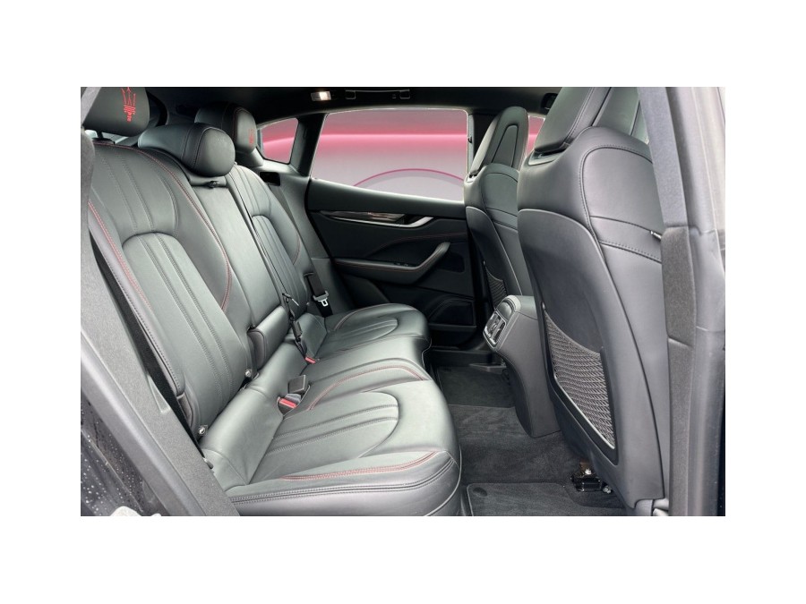 MASERATI d'occasion LEVANTE SUV 3.0D V6 275 de 2017 Rennes (35)﻿