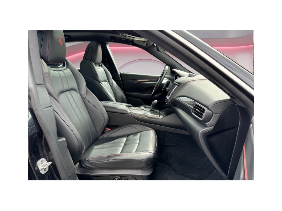 MASERATI d'occasion LEVANTE SUV 3.0D V6 275 de 2017 Rennes (35)﻿