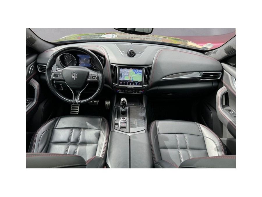 MASERATI d'occasion LEVANTE SUV 3.0D V6 275 de 2017 Rennes (35)﻿