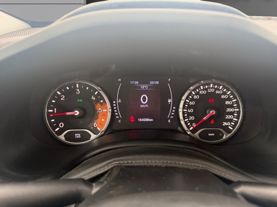 JEEP d'occasion RENEGADE 2.0 MULTIJET 120 SOUTH BEACH DRIVE 4X4 de