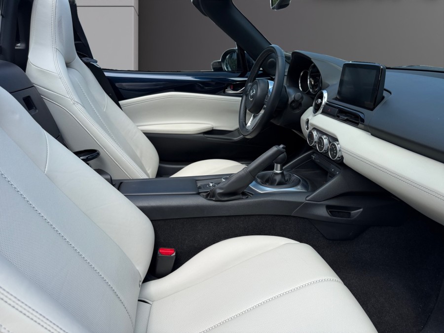 MAZDA d'occasion MX5 2.0 SKYACTIV-G 184 KIZUNA RF de 2023 Carcassonne