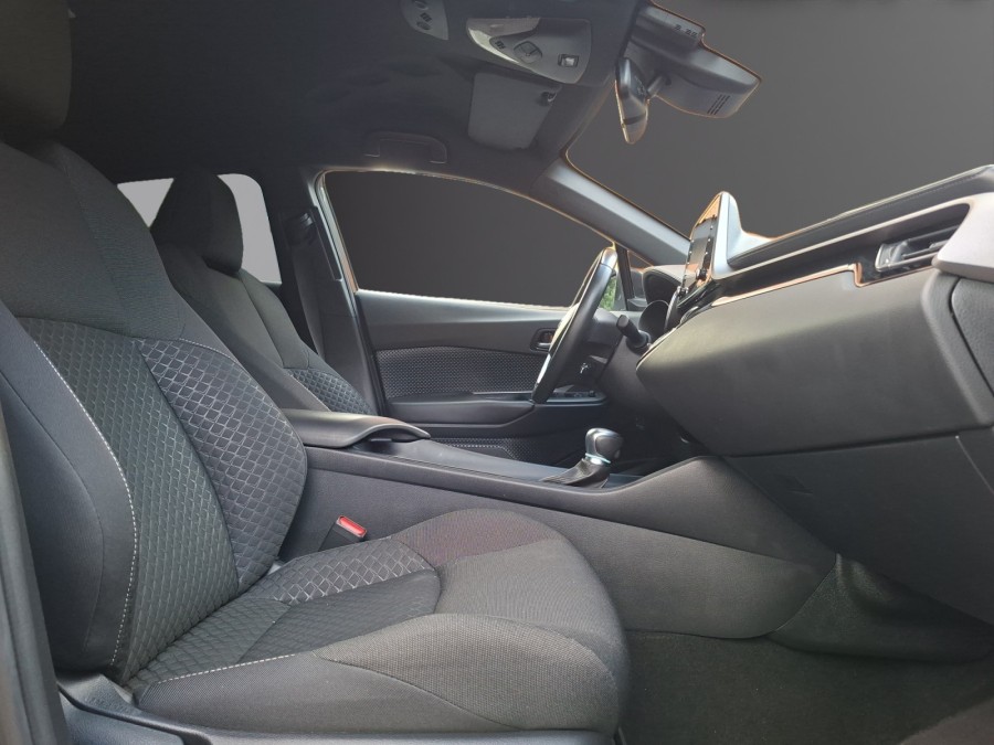 TOYOTA d'occasion C-HR 1.8 122H DISTINCTIVE de 2021 Montreuil (93)﻿