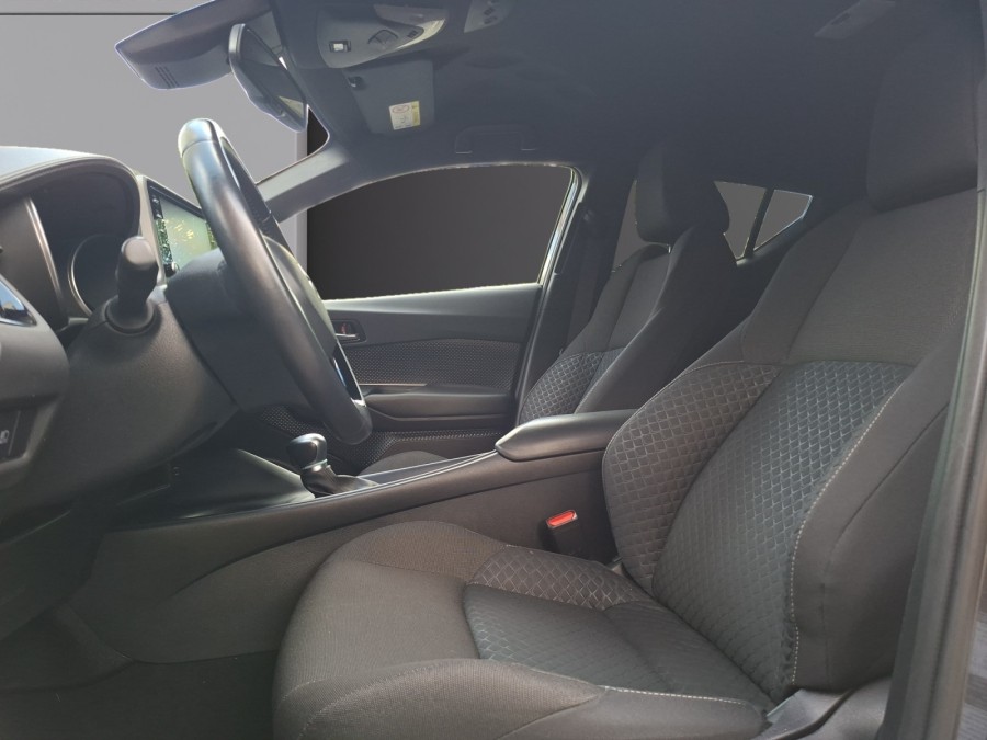TOYOTA d'occasion C-HR 1.8 122H DISTINCTIVE de 2021 Montreuil (93)﻿