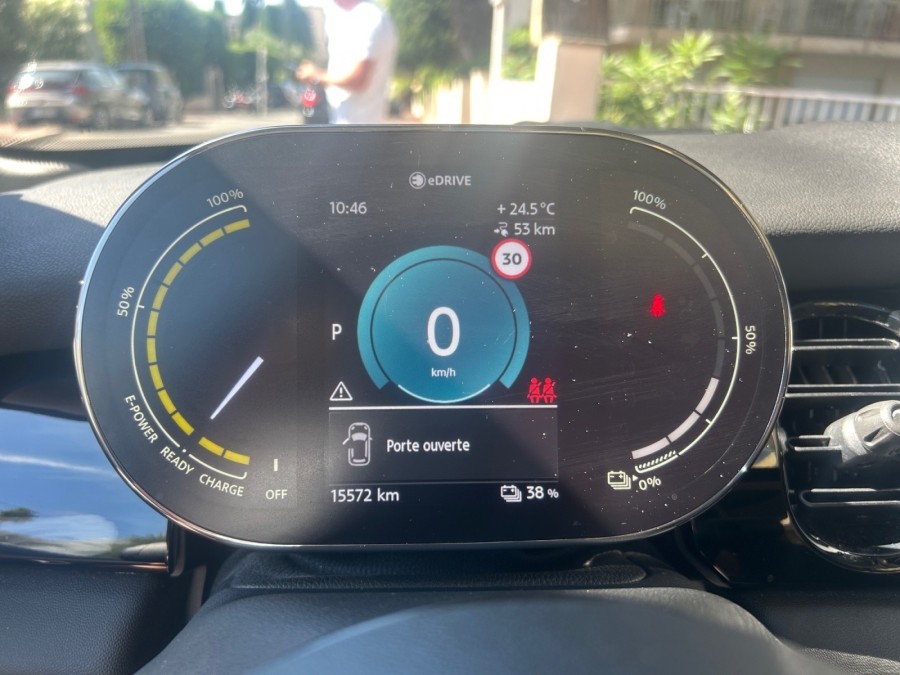 MINI d'occasion MINI MINI HATCH EL PREMIUM de 2023 Cannes (06)﻿