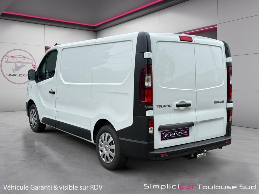 RENAULT d'occasion TRAFIC III FOURGON L1H1 1.6 DCI 140 GRAND CONFORT