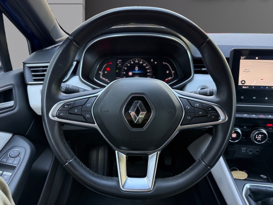 RENAULT d'occasion CLIO V 1.0 TCe 100 Intens de 2020 Salon de