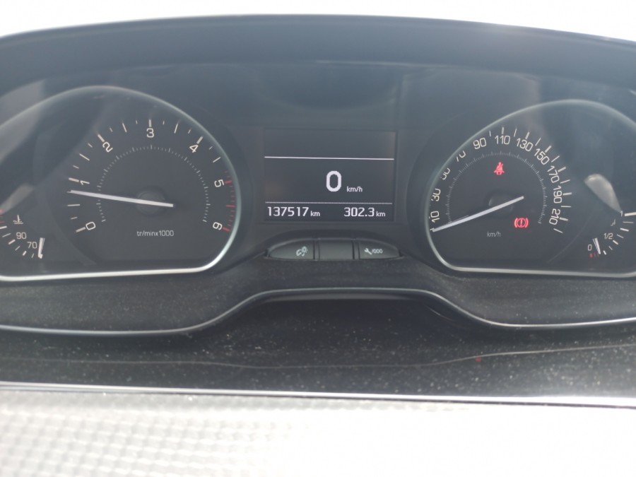 PEUGEOT d'occasion 208 I AFFAIRE 1.6 BLUE HDI 100 PREMIUM PACK de