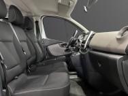RENAULT d'occasion TRAFIC COMBI L1 1.6 DCI 125 LIFE de 2018