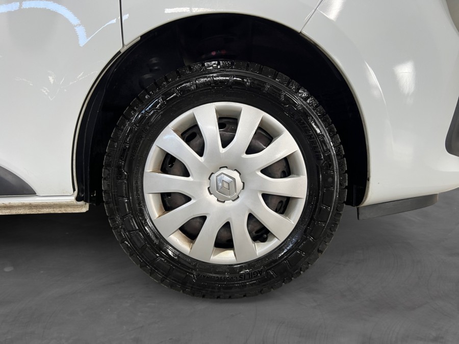 RENAULT d'occasion TRAFIC COMBI L1 1.6 DCI 125 LIFE de 2018