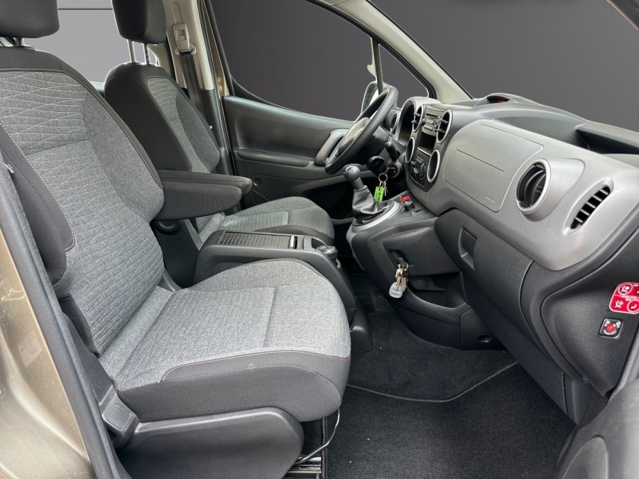 CITROEN d'occasion BERLINGO MULTISPACE 1.6 BLUE HDI 100 FEEL 7P de