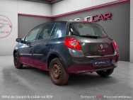 RENAULT d'occasion CLIO III EXPRESSION 1.2 16V de 2008 Fontainebleau