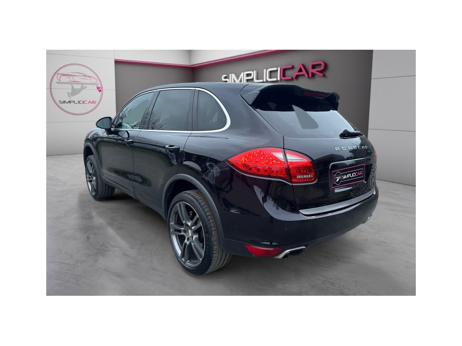 PORSCHE d'occasion CAYENNE 3.0 V6 S HYBRID TIPTRONIC S de 2011 Osny