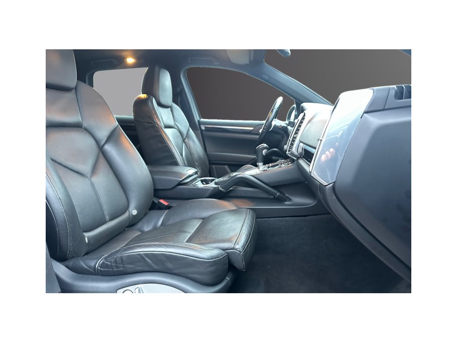 PORSCHE d'occasion CAYENNE 3.0 V6 S HYBRID TIPTRONIC S de 2011 Osny