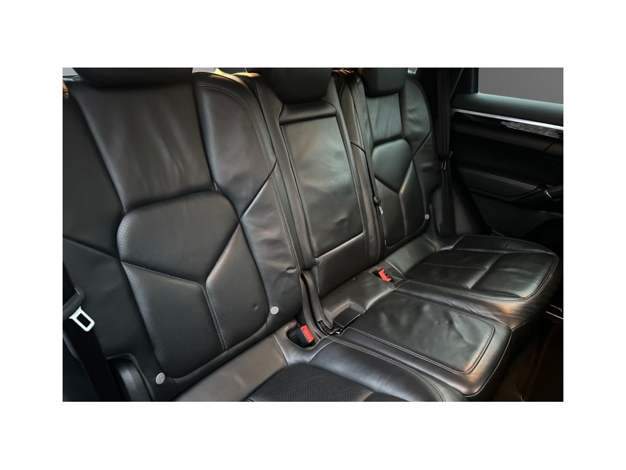 PORSCHE d'occasion CAYENNE 3.0 V6 S HYBRID TIPTRONIC S de 2011 Osny