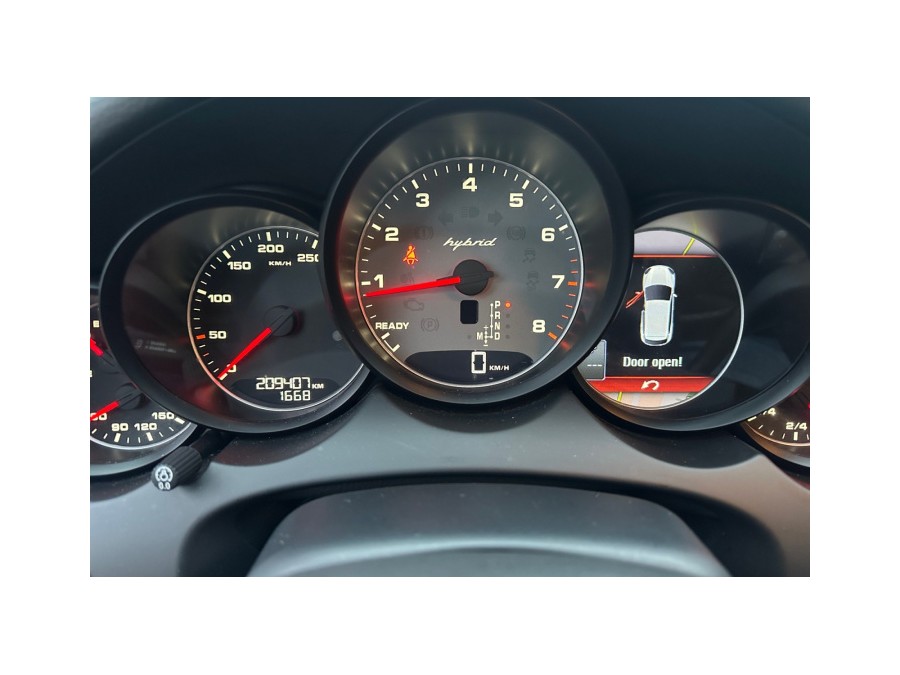 PORSCHE d'occasion CAYENNE 3.0 V6 S HYBRID TIPTRONIC S de 2011 Osny