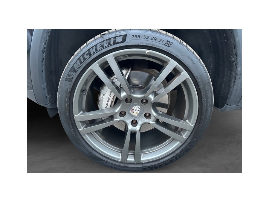 PORSCHE d'occasion CAYENNE 3.0 V6 S HYBRID TIPTRONIC S de 2011 Osny