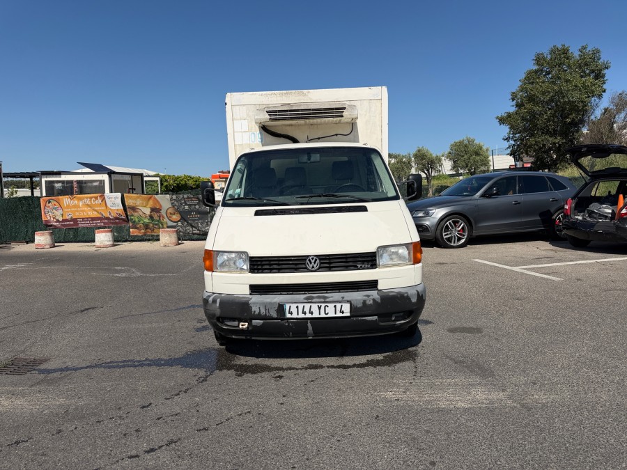 VOLKSWAGEN d'occasion TRANSPORTER TRANSPORT 2.5 TD de 2003 Salon de