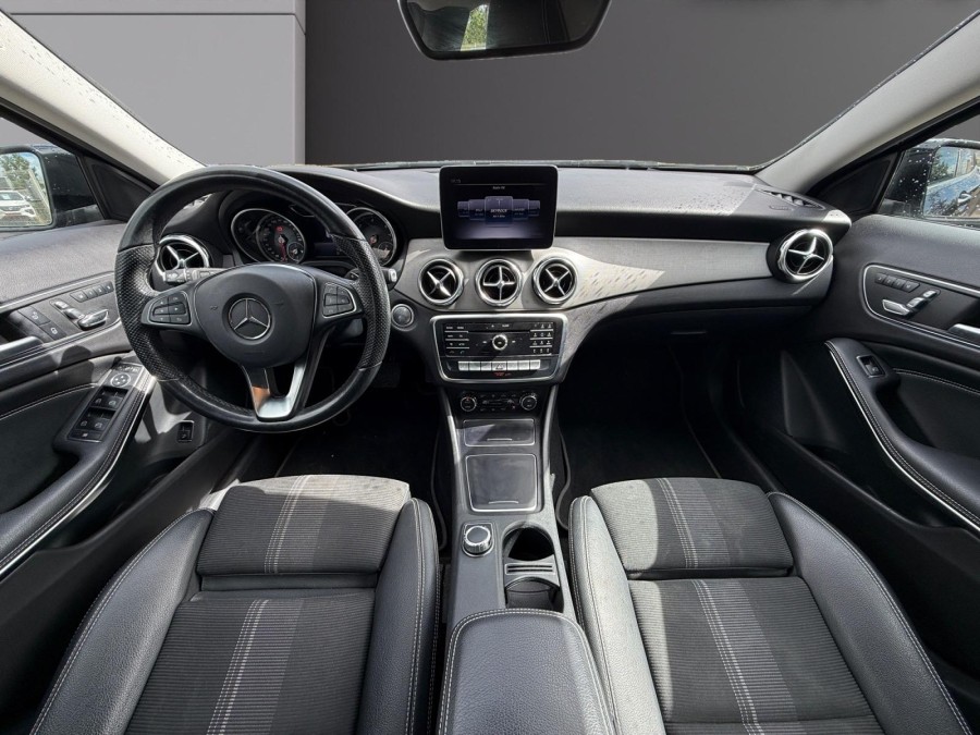 MERCEDES d'occasion CLASSE GLA GLA 200 D SENSATION de 2019 Rennes