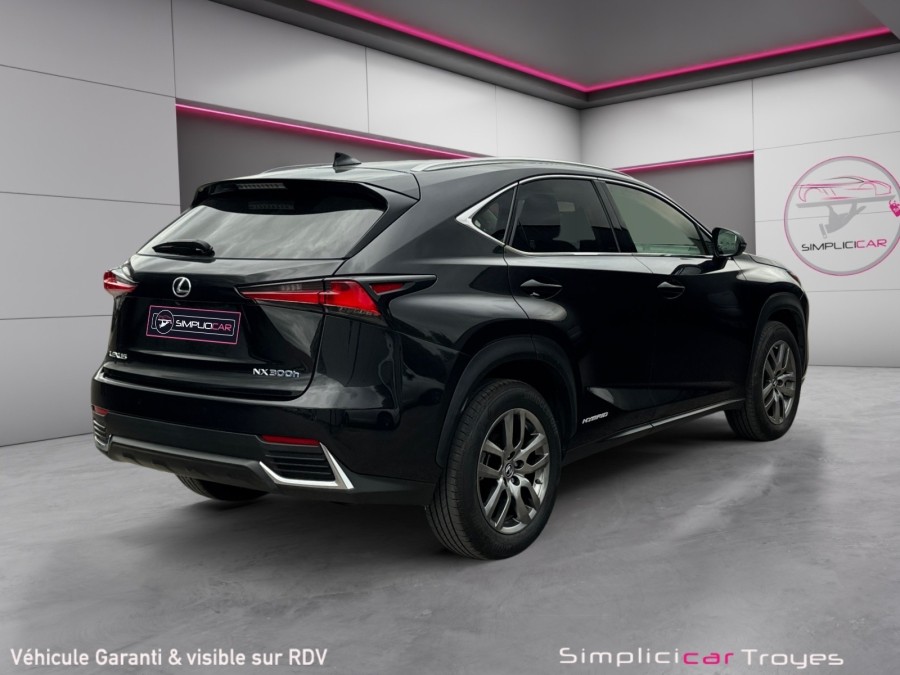 LEXUS d'occasion NX 300H 4WD LUXE EDITION de 2018 Troyes (10)﻿