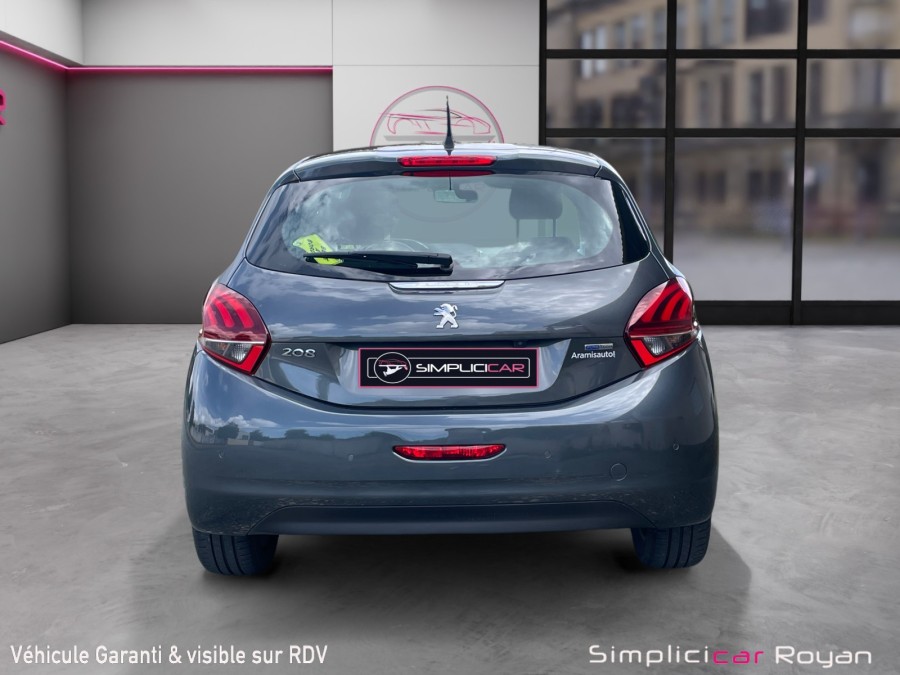 PEUGEOT d'occasion 208 1.2 82 ch Style de 2017 Royan (17)﻿