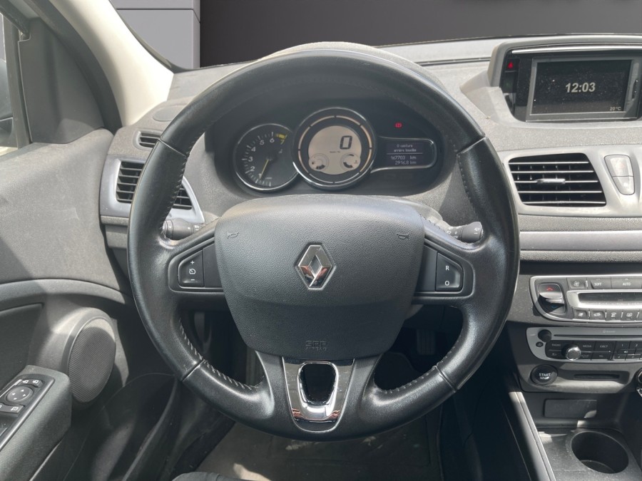 RENAULT d'occasion MEGANE III TCE 130 limited de 2015 Le Raincy (93)﻿