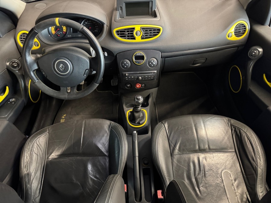RENAULT d'occasion CLIO III CLIO 3 RS LUXE 2.0 16V de 2007 Pau (64)﻿