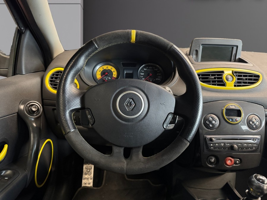RENAULT d'occasion CLIO III CLIO 3 RS LUXE 2.0 16V de 2007 Pau (64)﻿