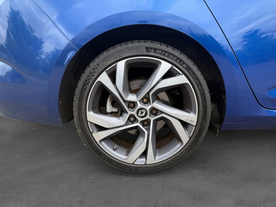 RENAULT d'occasion MEGANE IV ESTATE ESTATE TCE 205 GT EDC de 2016