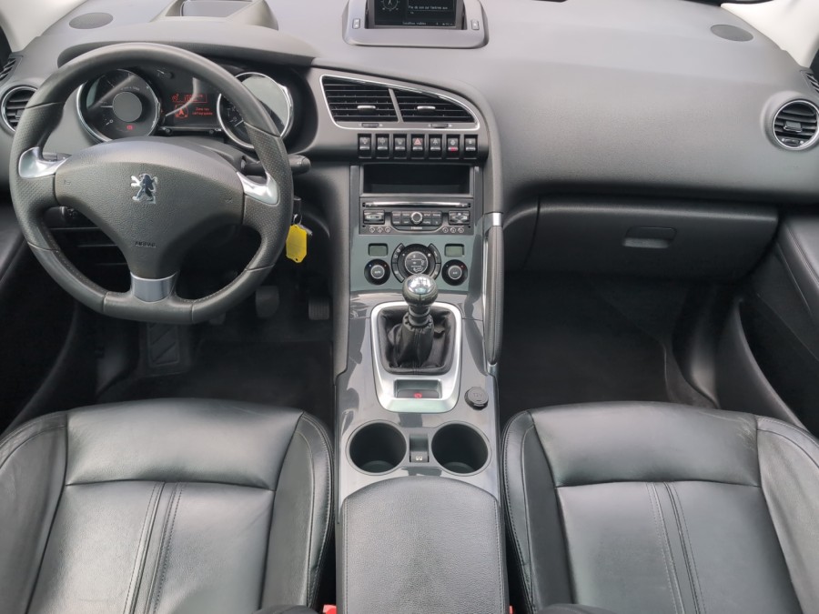PEUGEOT d'occasion 3008 I MONOSPACE 1.6 HDI 115 FELINE de 2013 Brest